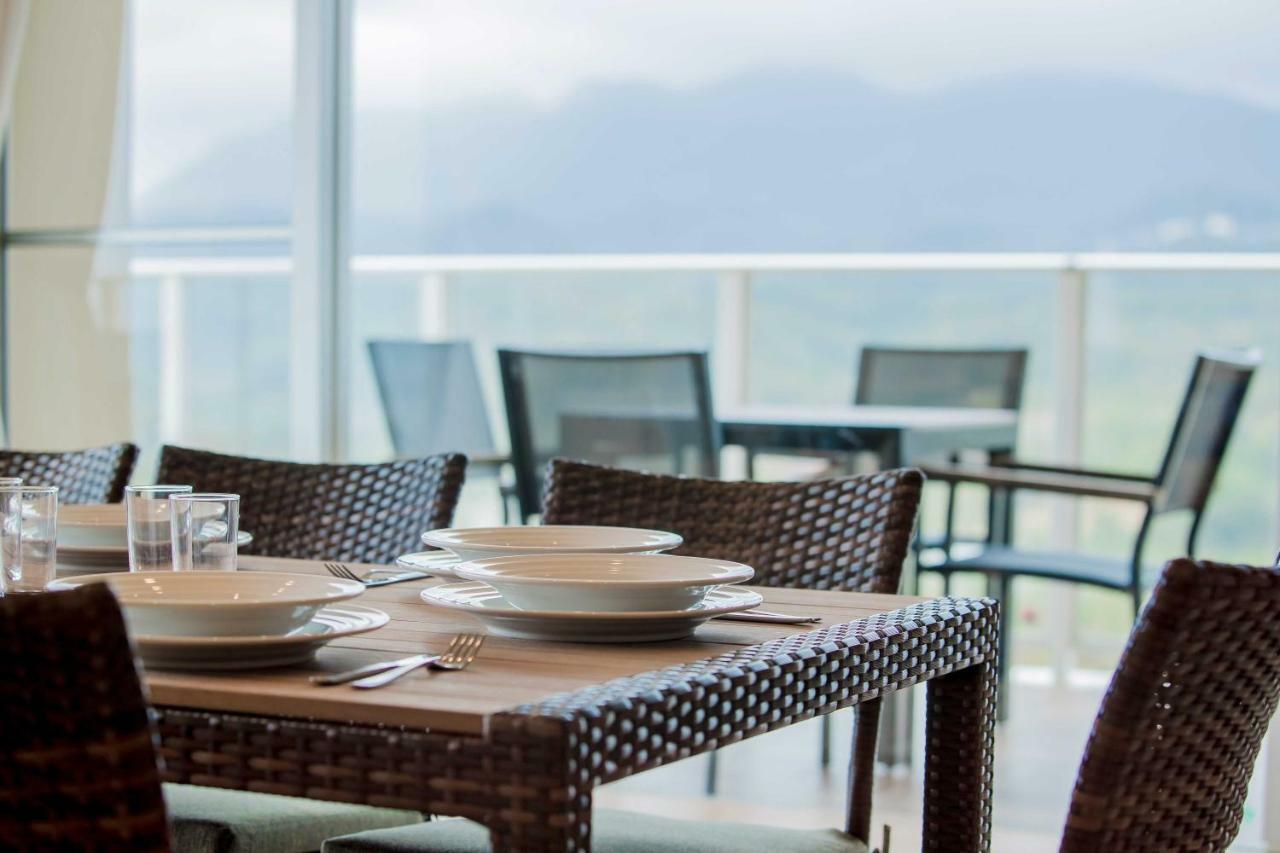 Hotel Lieta Nakayama à Nago Extérieur photo